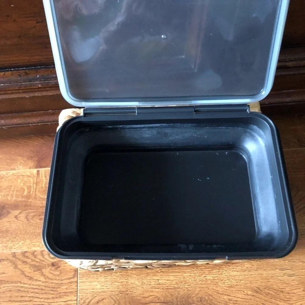 Madesmart black collapsible lunch container